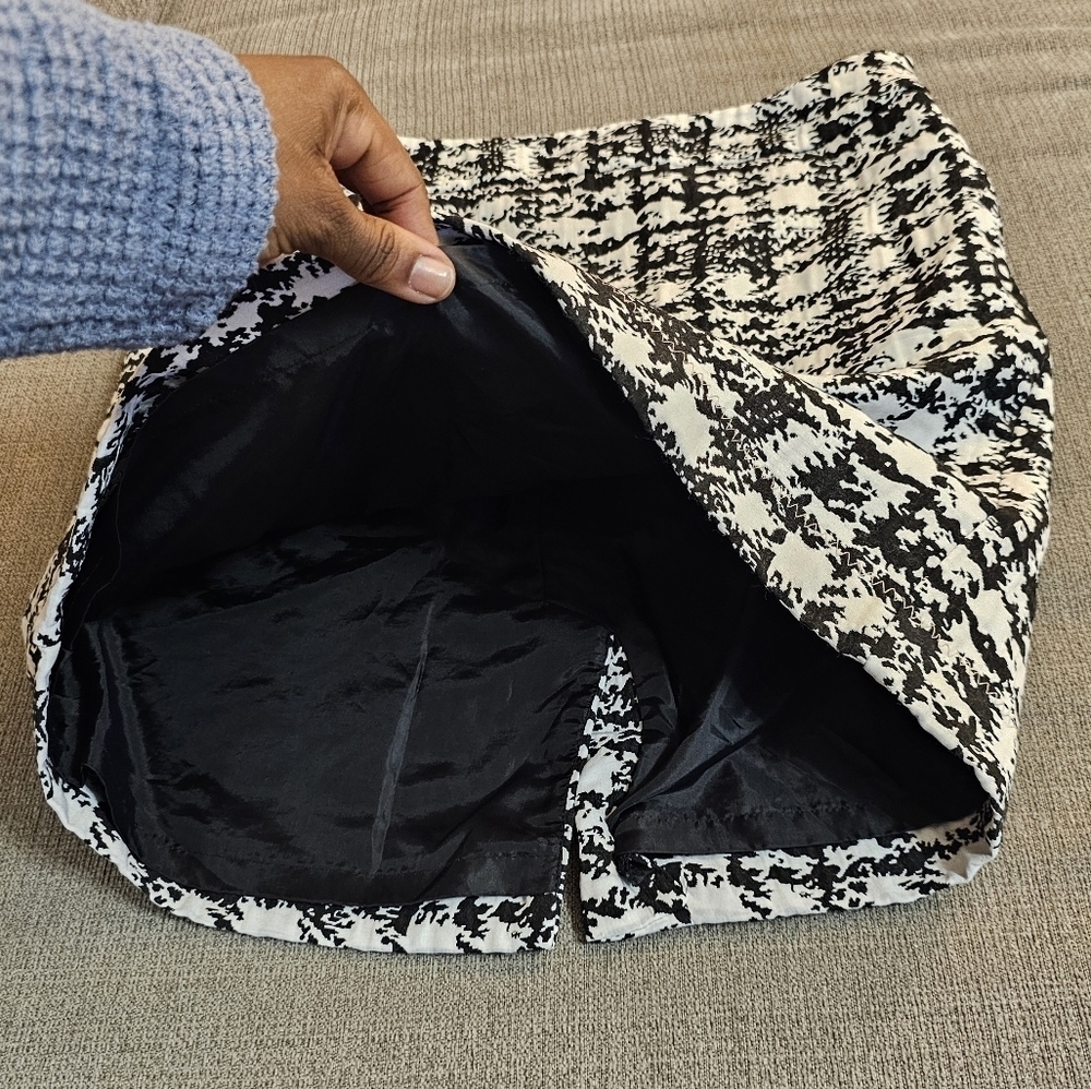 Ann Taylor Black and White Office Career Casual Lined Patterned Skirt 6 Petite - Picture 3 of 6